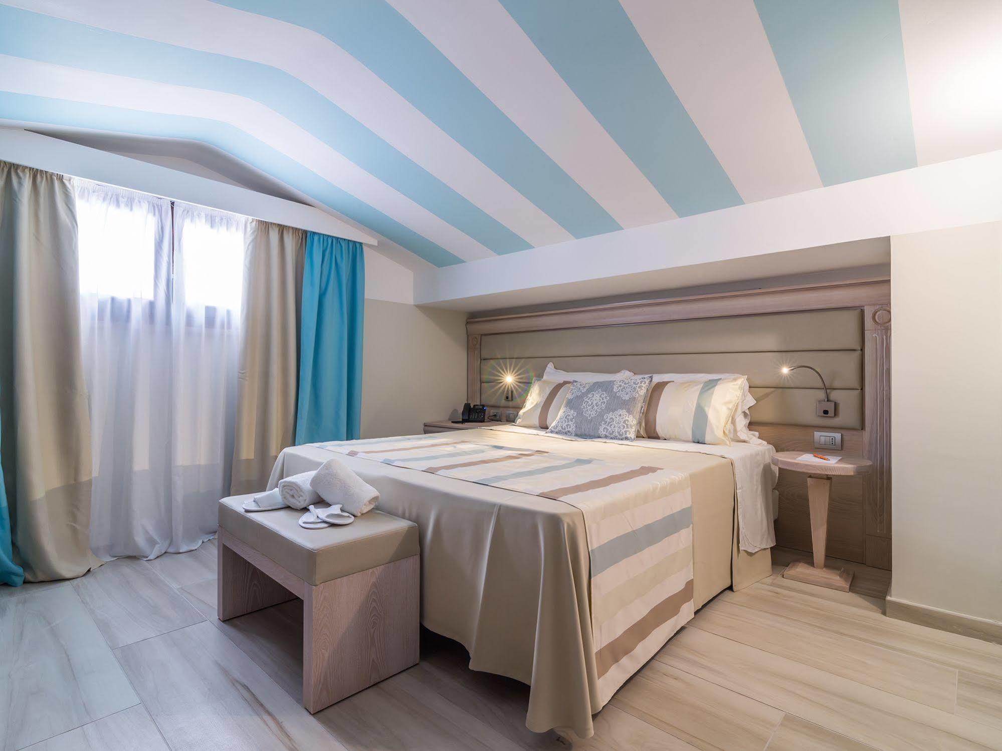 L'Ambasciata Hotel De Charme Cagliari Eksteriør billede